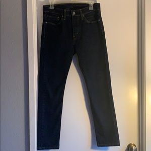 Levi’s Dark Wash Jeans